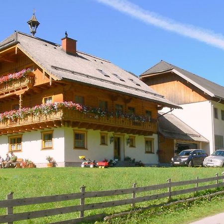 Gratzerhof Villa ซีดาร์เฮาส์ ภายนอก รูปภาพ